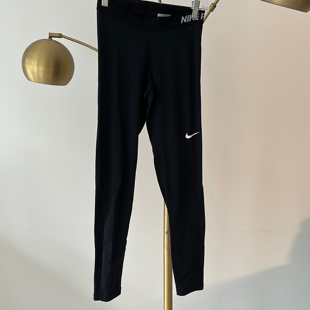 Nike black leggings